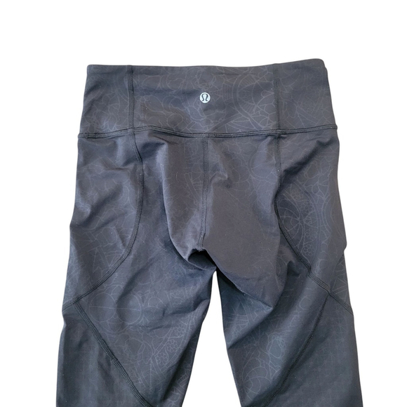 Lululemon Athletica Leggings Women's Size 4 Black Waist 24" Inseam 24" - Picture 4 of 7